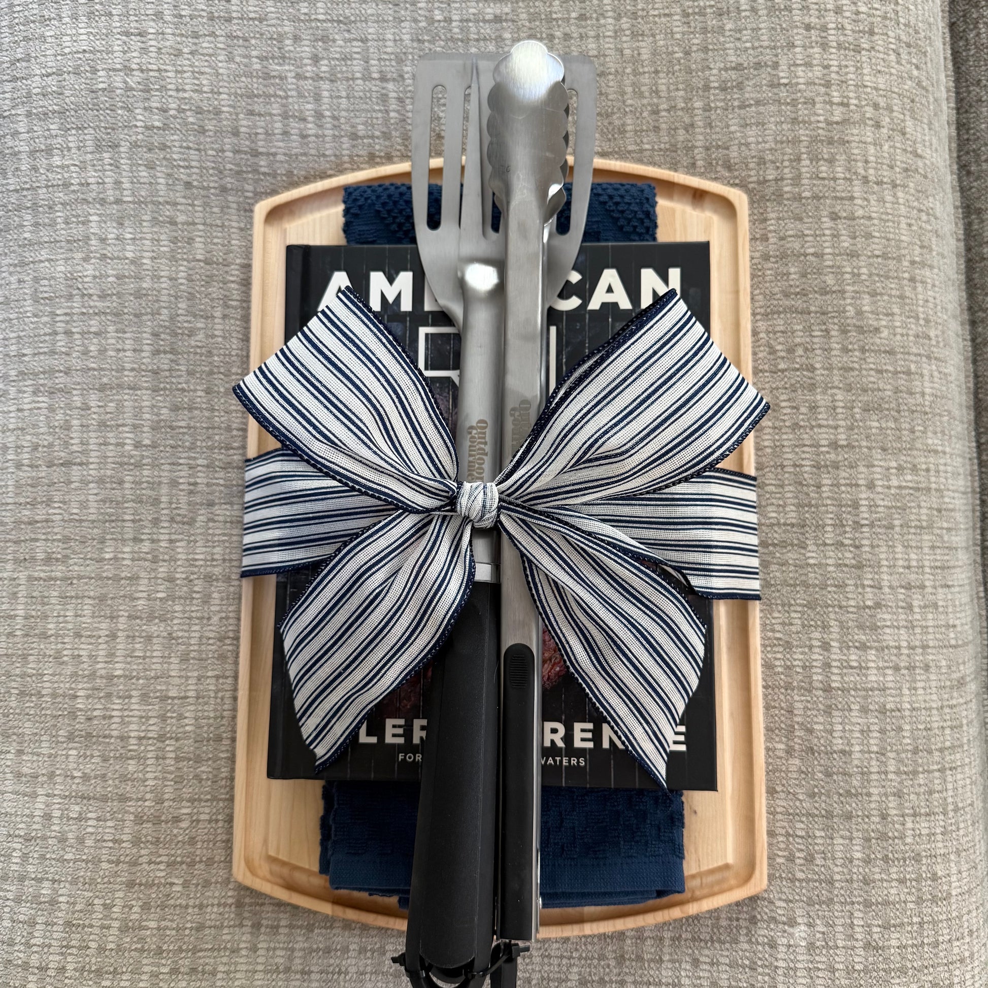 Bockover board and grill set with book 2